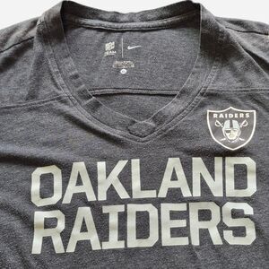 Nike Women's Black and Grey T-shirt